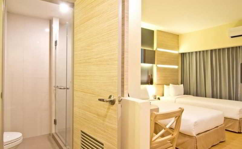 Hotel Sunshine One Pattaya Exterior foto