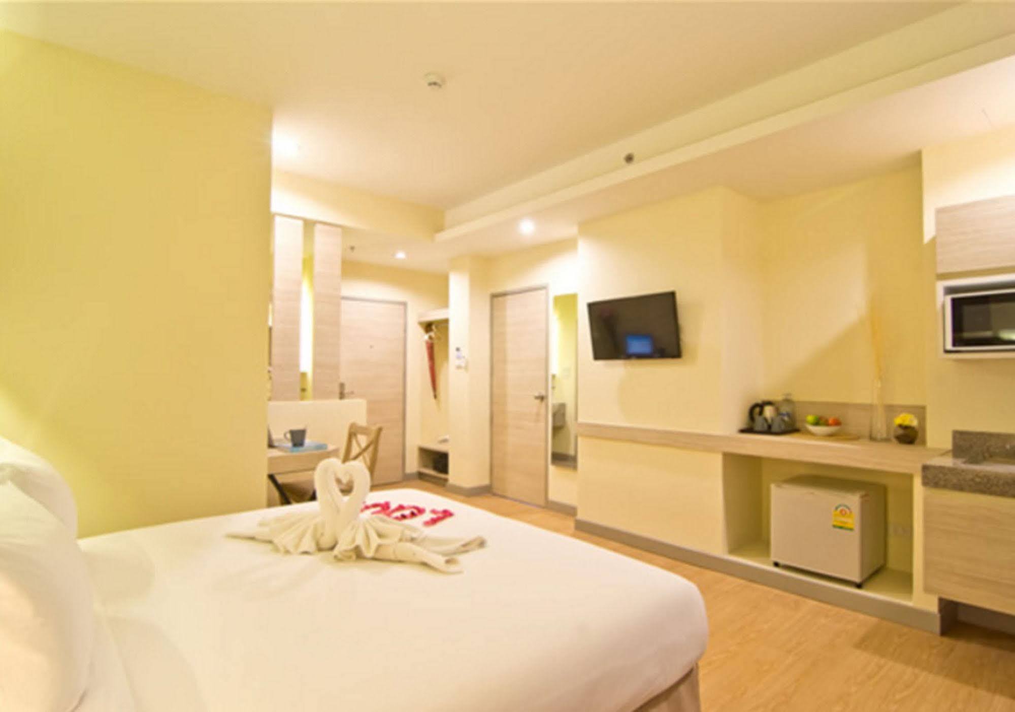 Hotel Sunshine One Pattaya Exterior foto