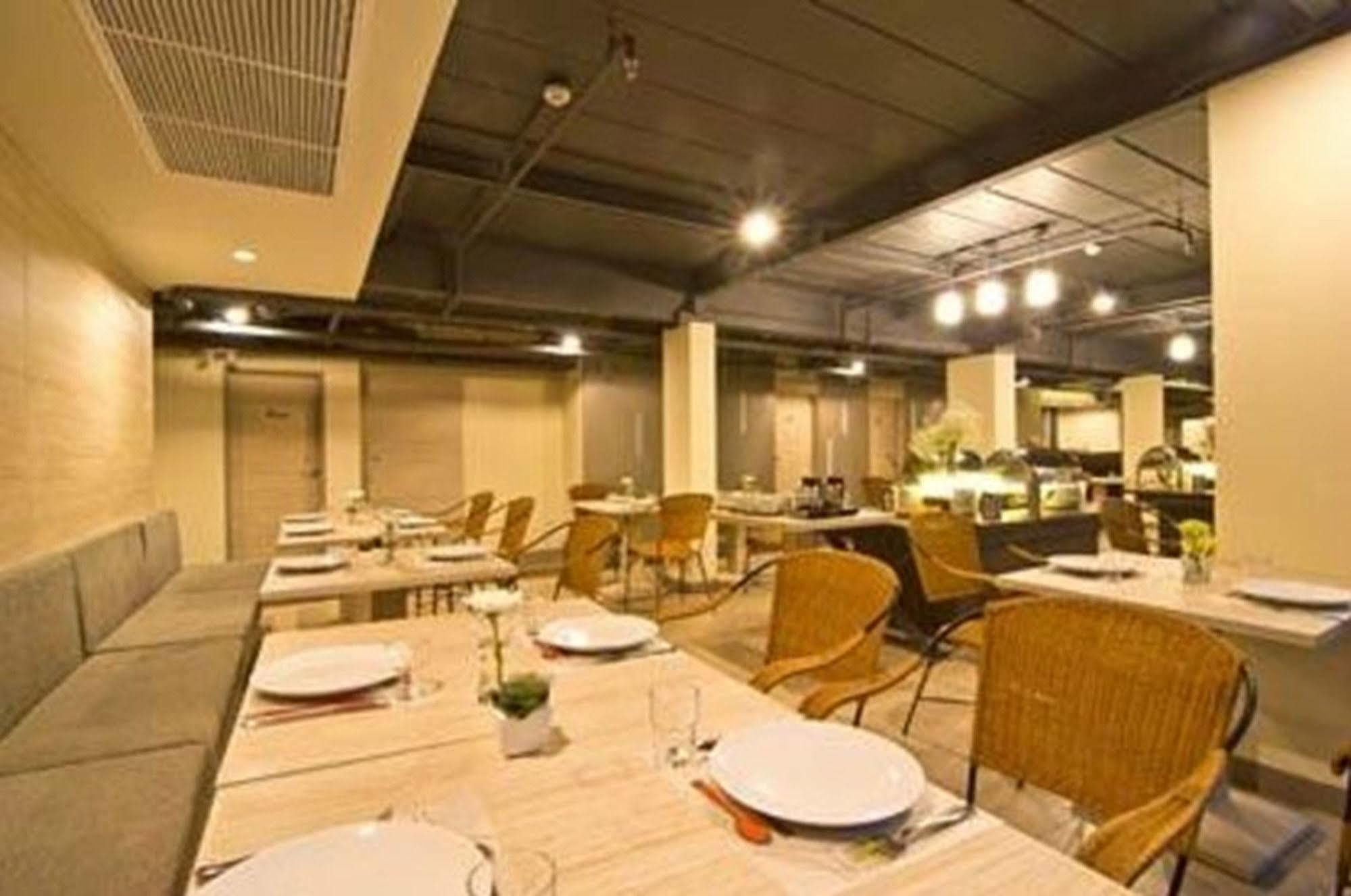 Hotel Sunshine One Pattaya Exterior foto